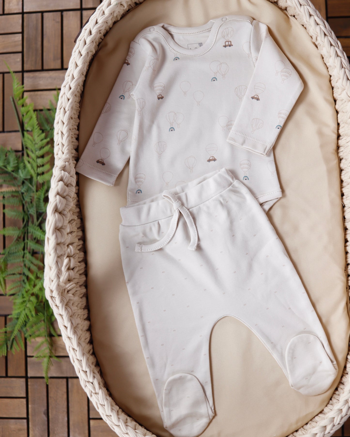 طقم بيبي قطن ١٠٠٪ حديث ولاده و ١-٣ أشهر