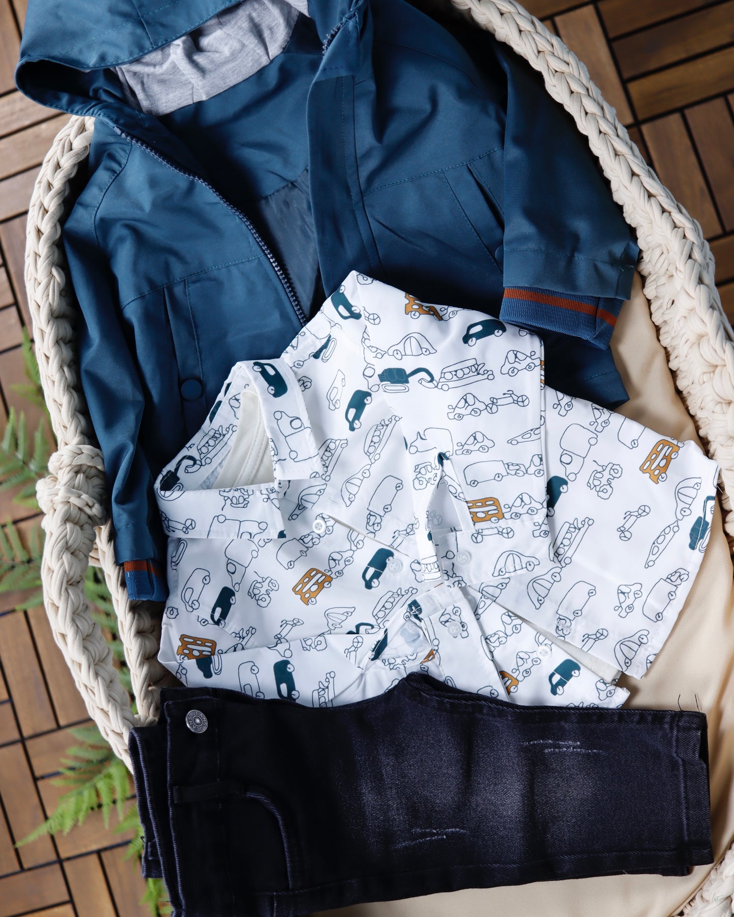 طقم بيبي ٤ قطع ٦-٣٦ شهر