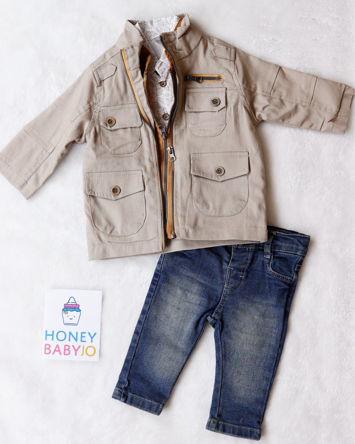 طقم بيبي ٣ قطع 🤍