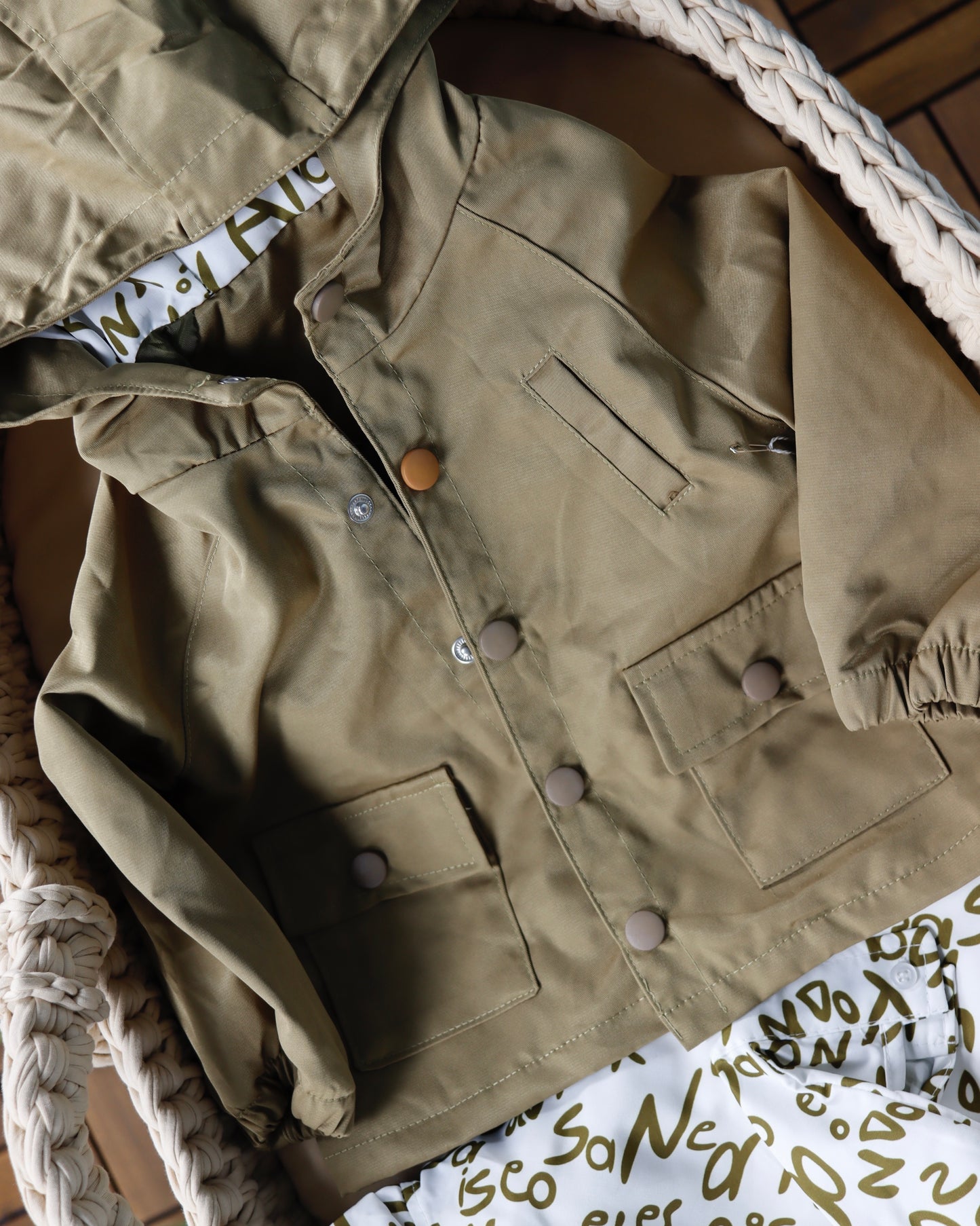 طقم بيبي ٤ قطع ٦-٣٦ شهر