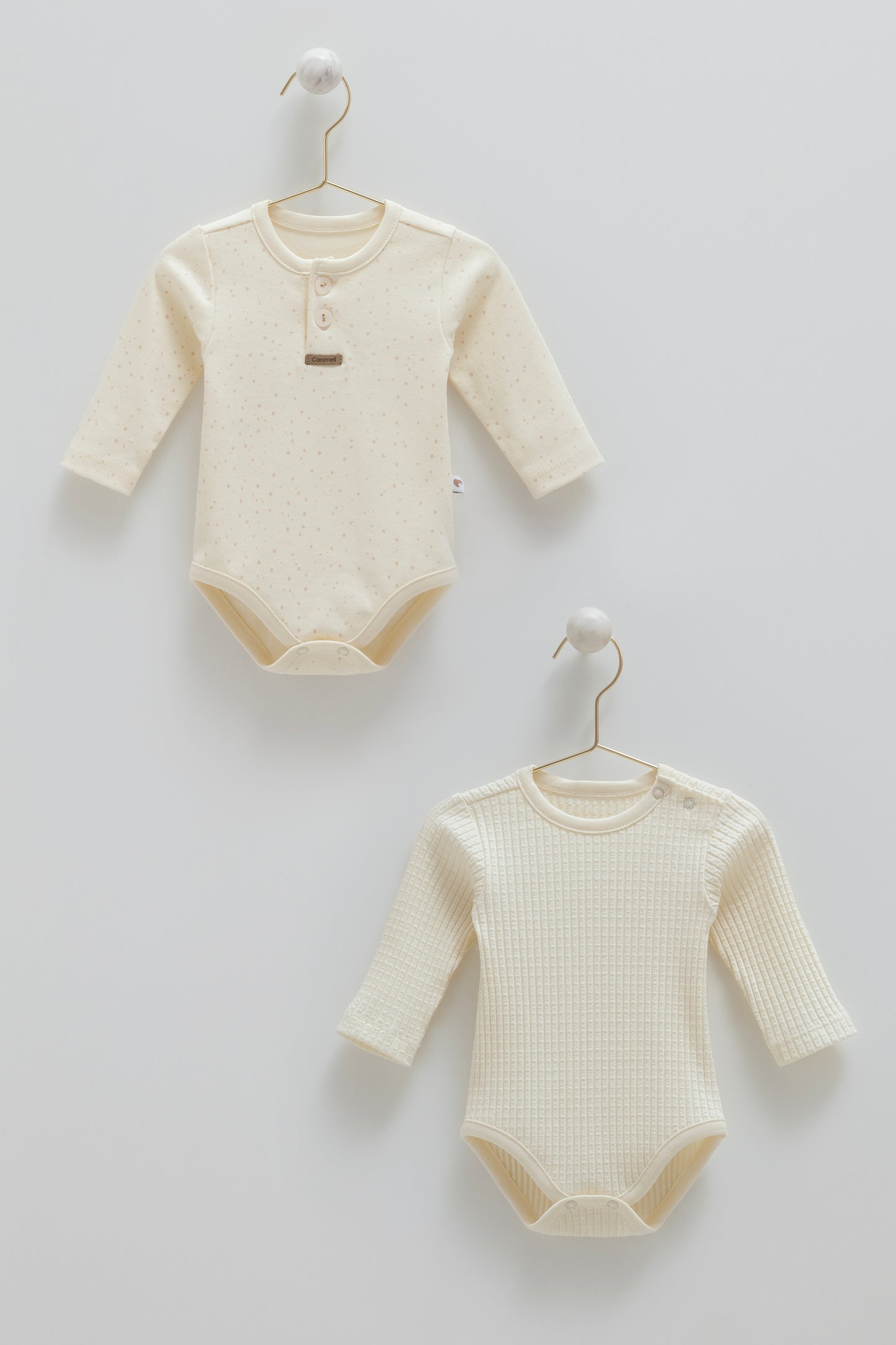 طقم تبان بيبي قطعتين قطن ١٠٠٪ ايفوري