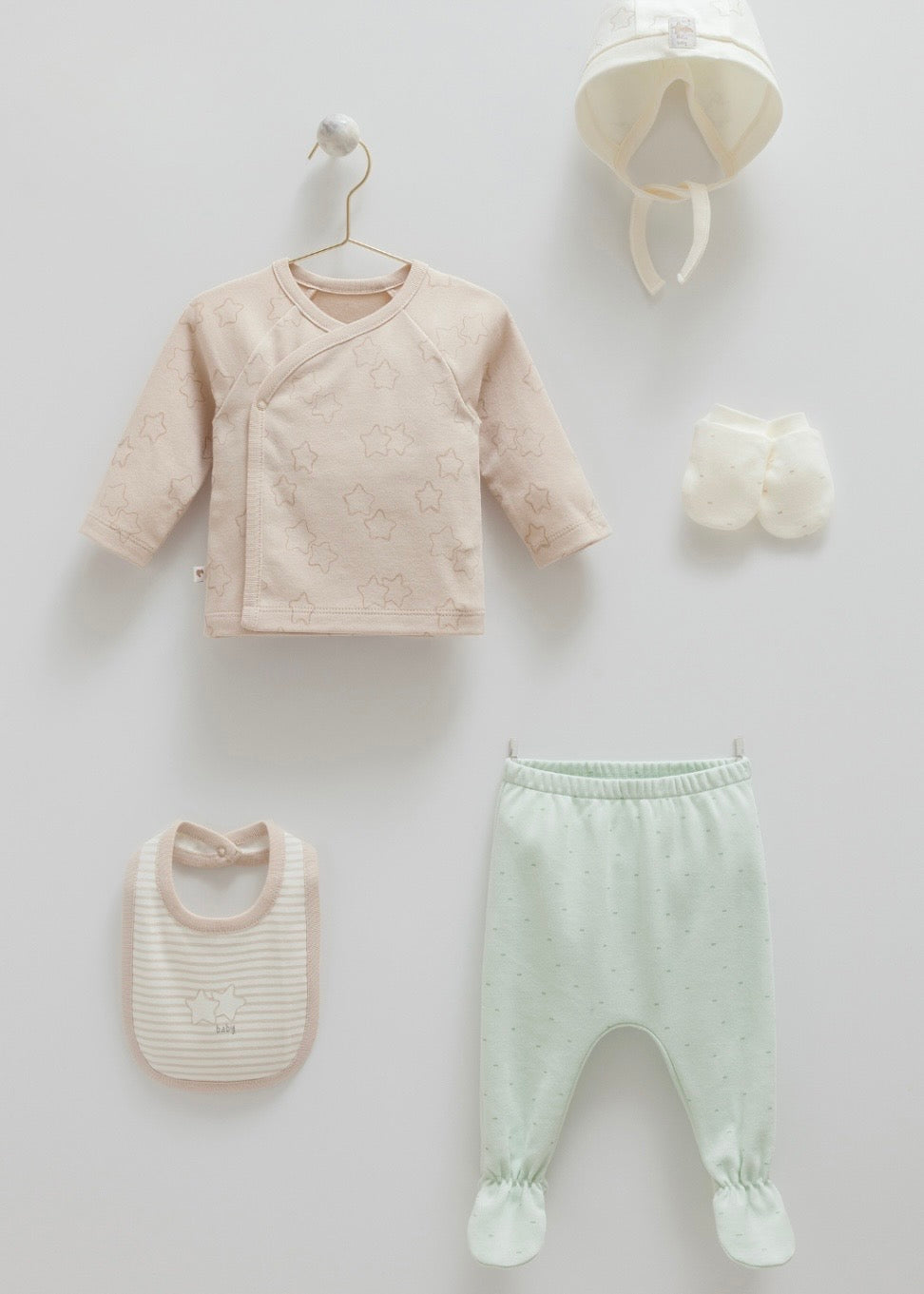 طقم حديث ولادة ٥ قطع🪡قطن طبيعي ١٠٠٪🌟