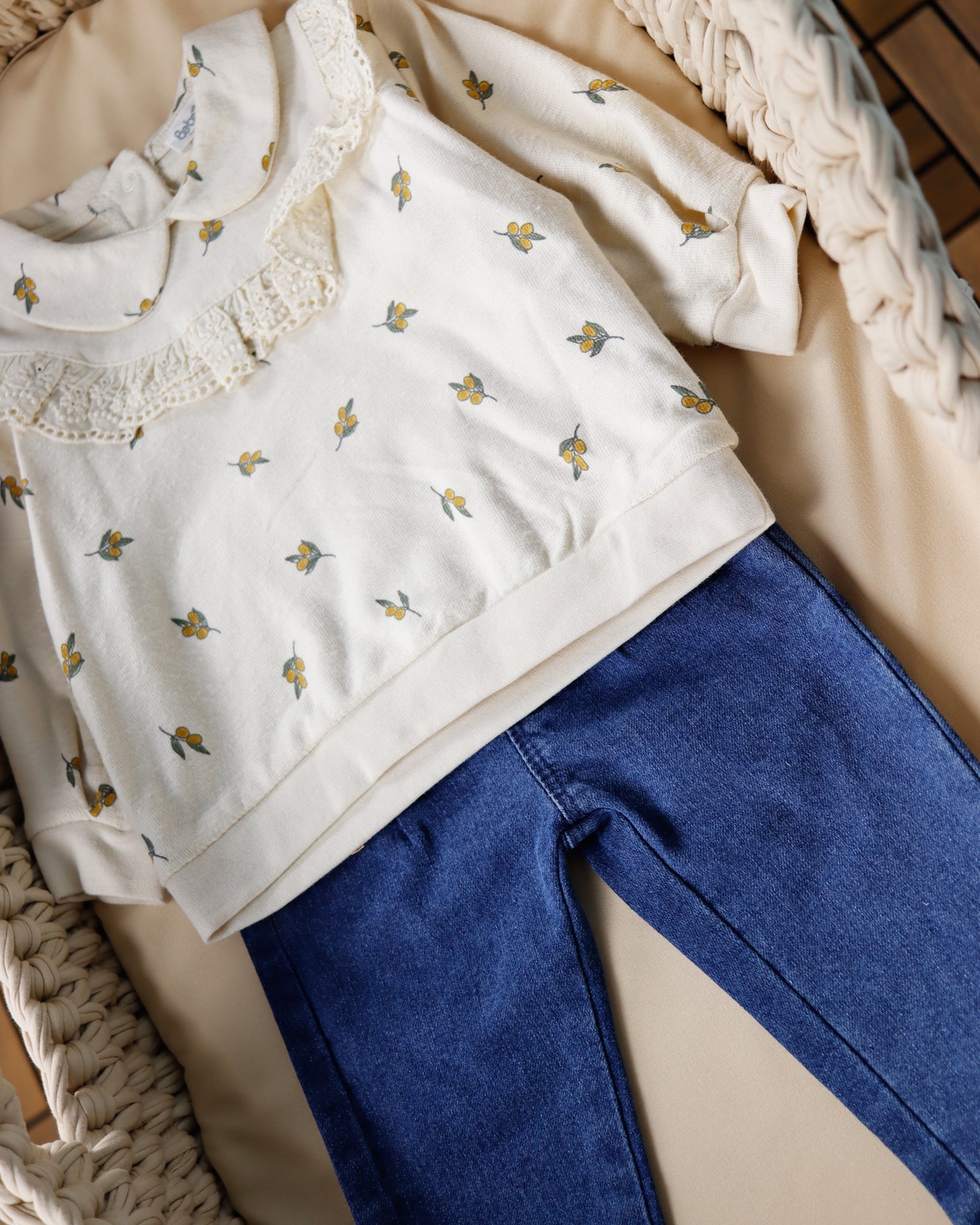 طقم بيبي جينز قطعتين