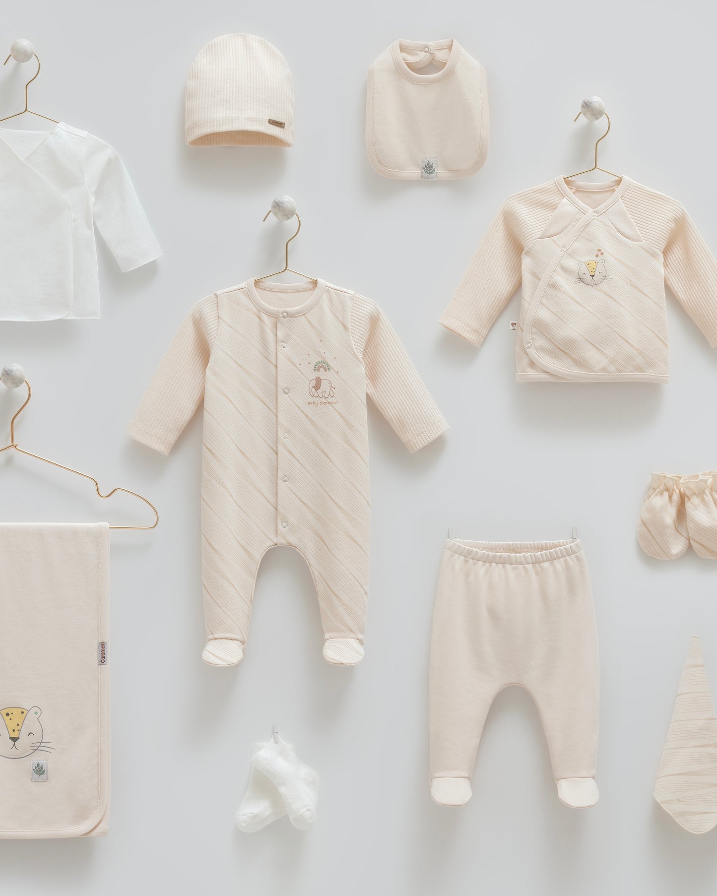 طقم حديث ولادة ١٠ قطع🪡قطن طبيعي ١٠٠٪