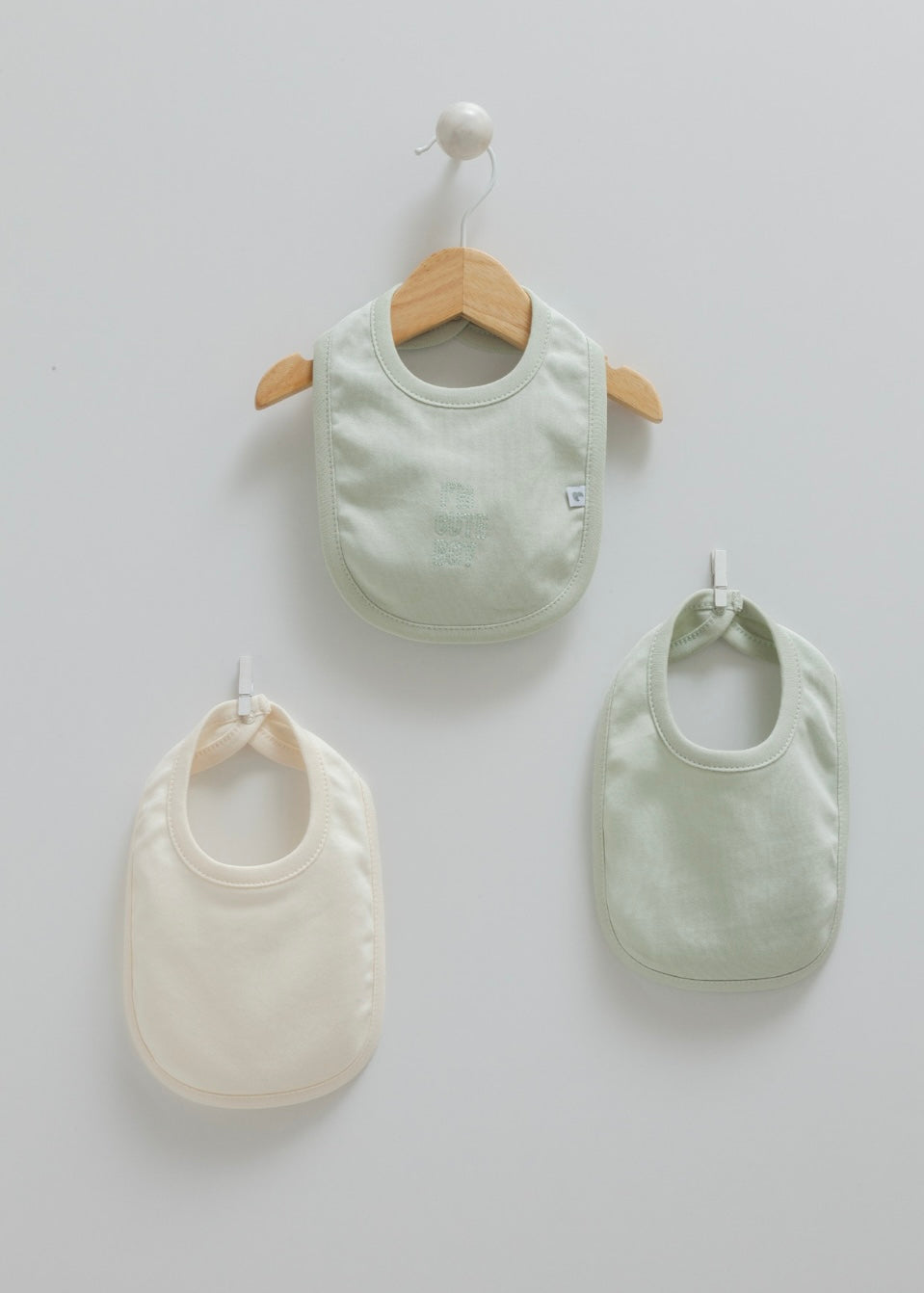 طقم مريله بيبي 💚