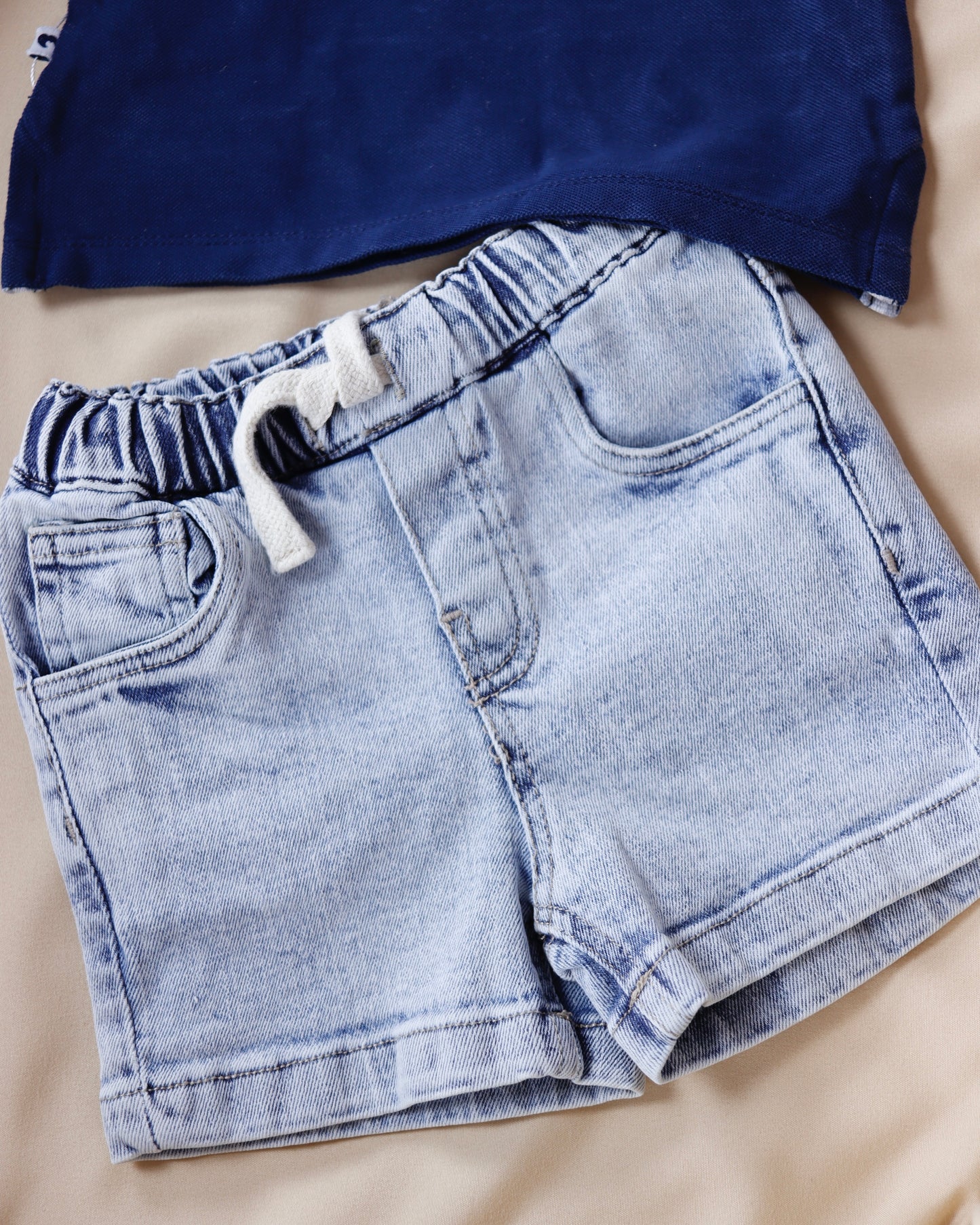 طقم جينز قطعتين💙 ٦-٣٦ شهر