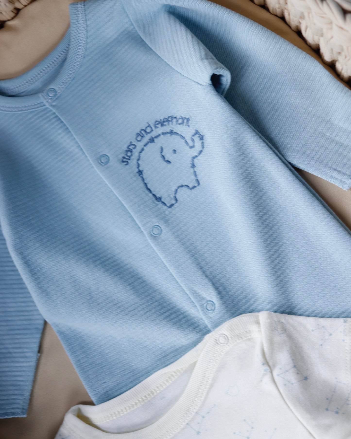 طقم أفرهول بيبي قطن ٣ قطع🐘 🩵