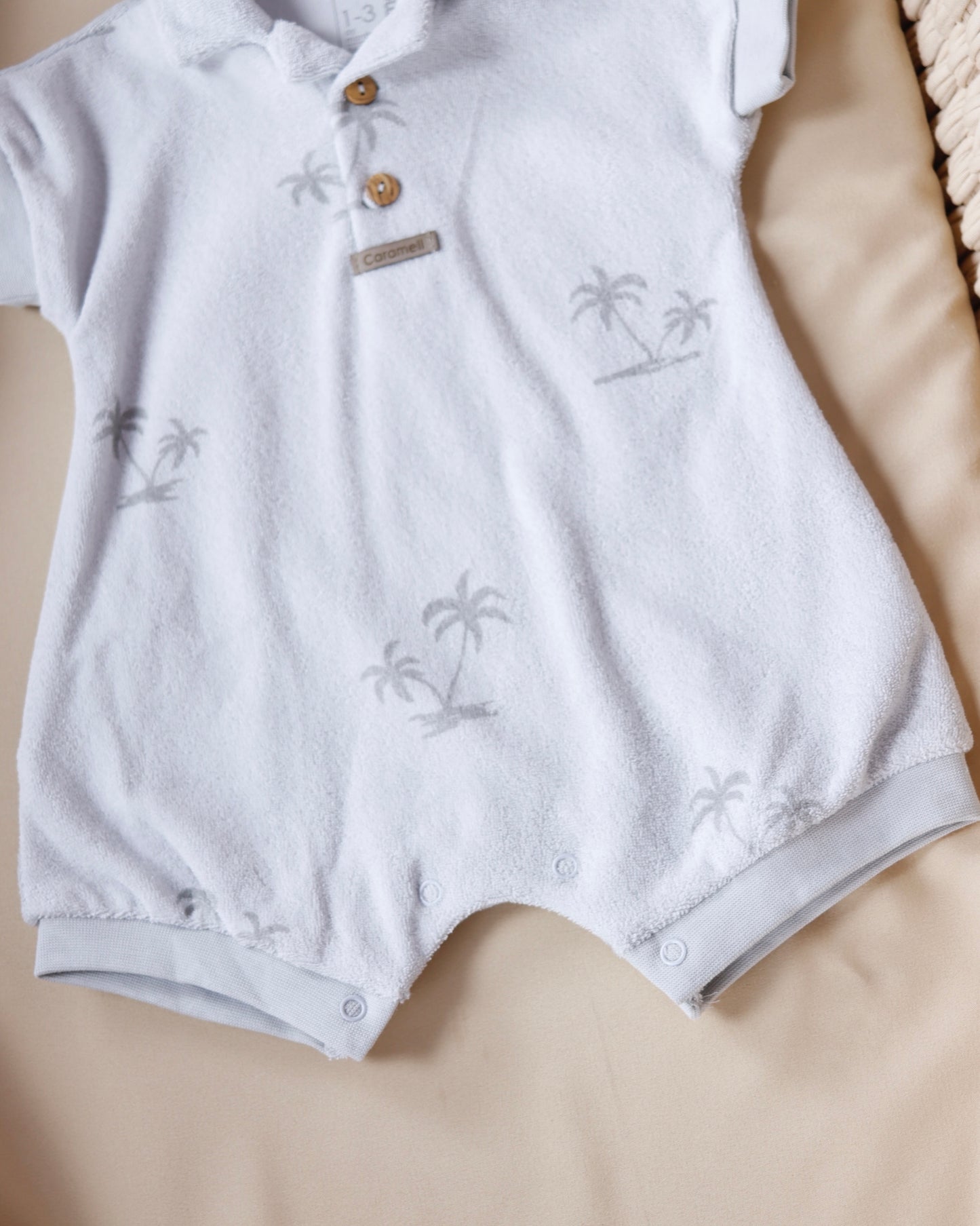 أفرهول صيفي برسمة النخيل باللون الرمادي🌴