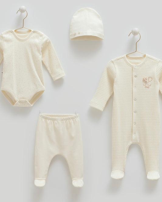 طقم حديث ولادة ٤ قطع🪡قطن طبيعي ١٠٠٪‏