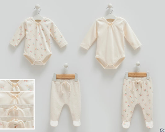 طقم بيبي قطن ١٠٠٪‏ حديث ولاده و ١-٣ أشهر ايفوري