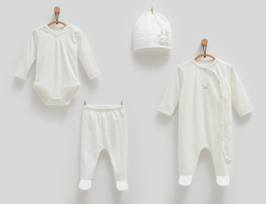 طقم حديث ولادة ٤ قطع🪡قطن طبيعي ١٠٠٪