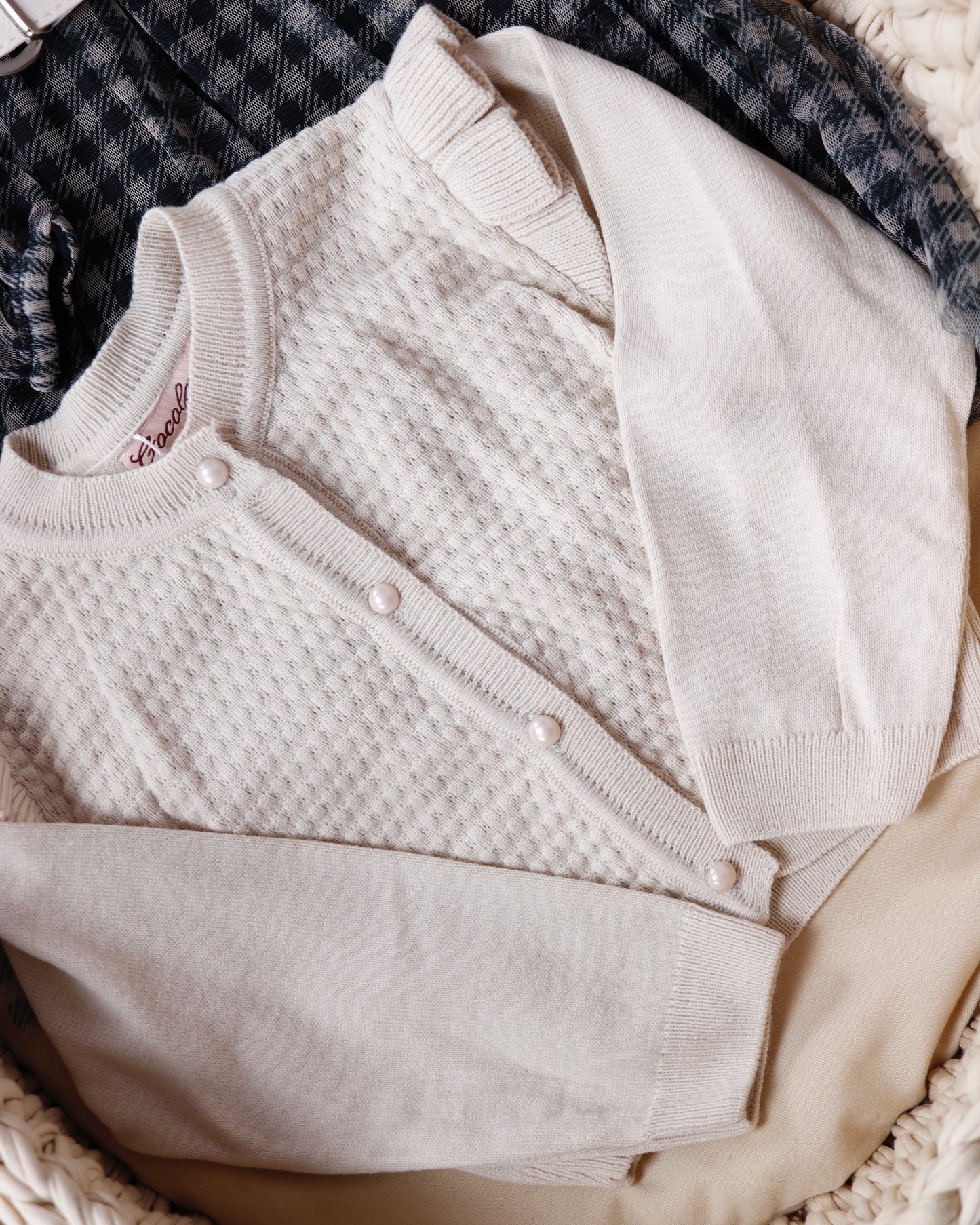 طقم فستان بناتي ٤ قطع ٢-٥ سنوات🪡