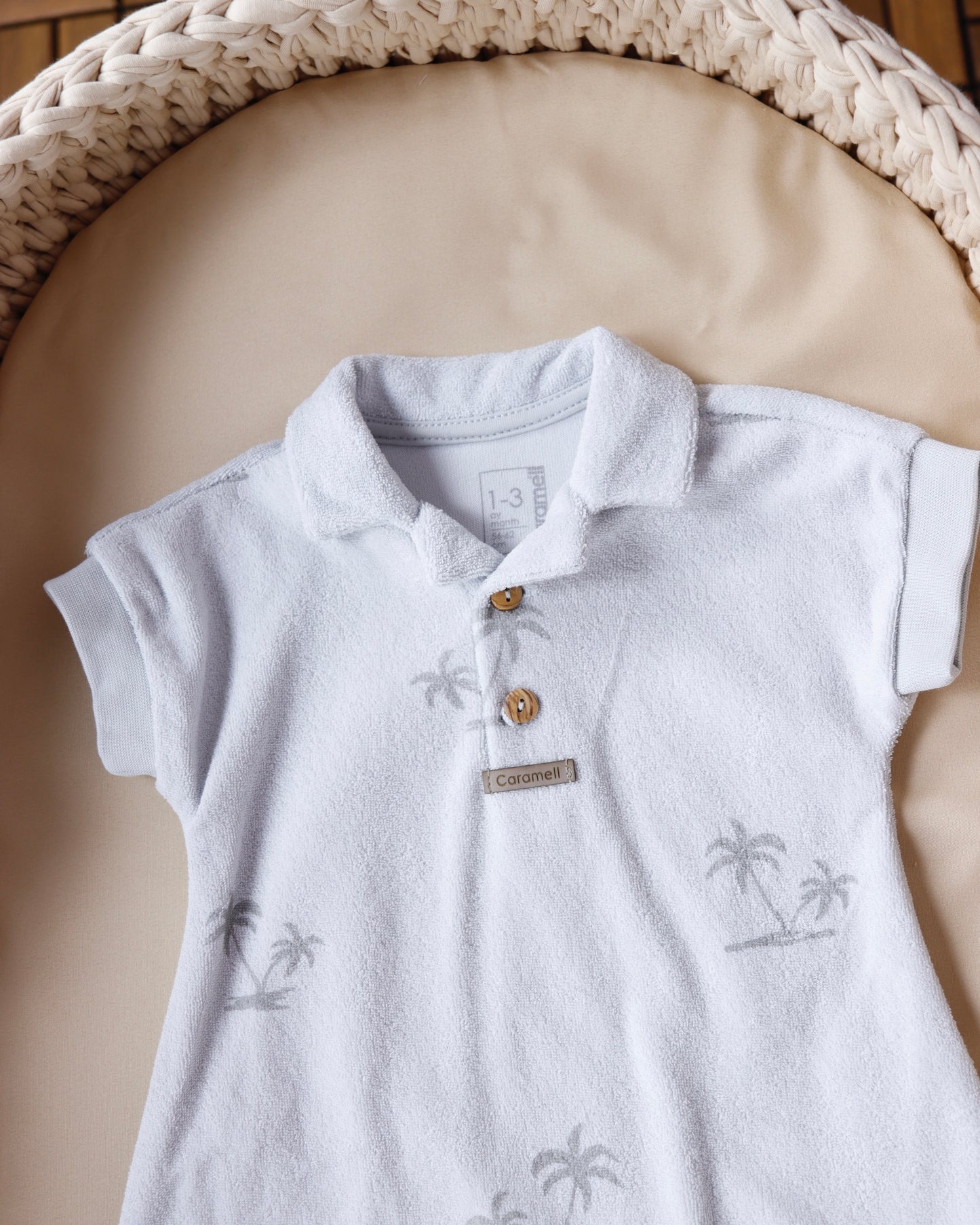 أفرهول صيفي برسمة النخيل باللون الرمادي🌴