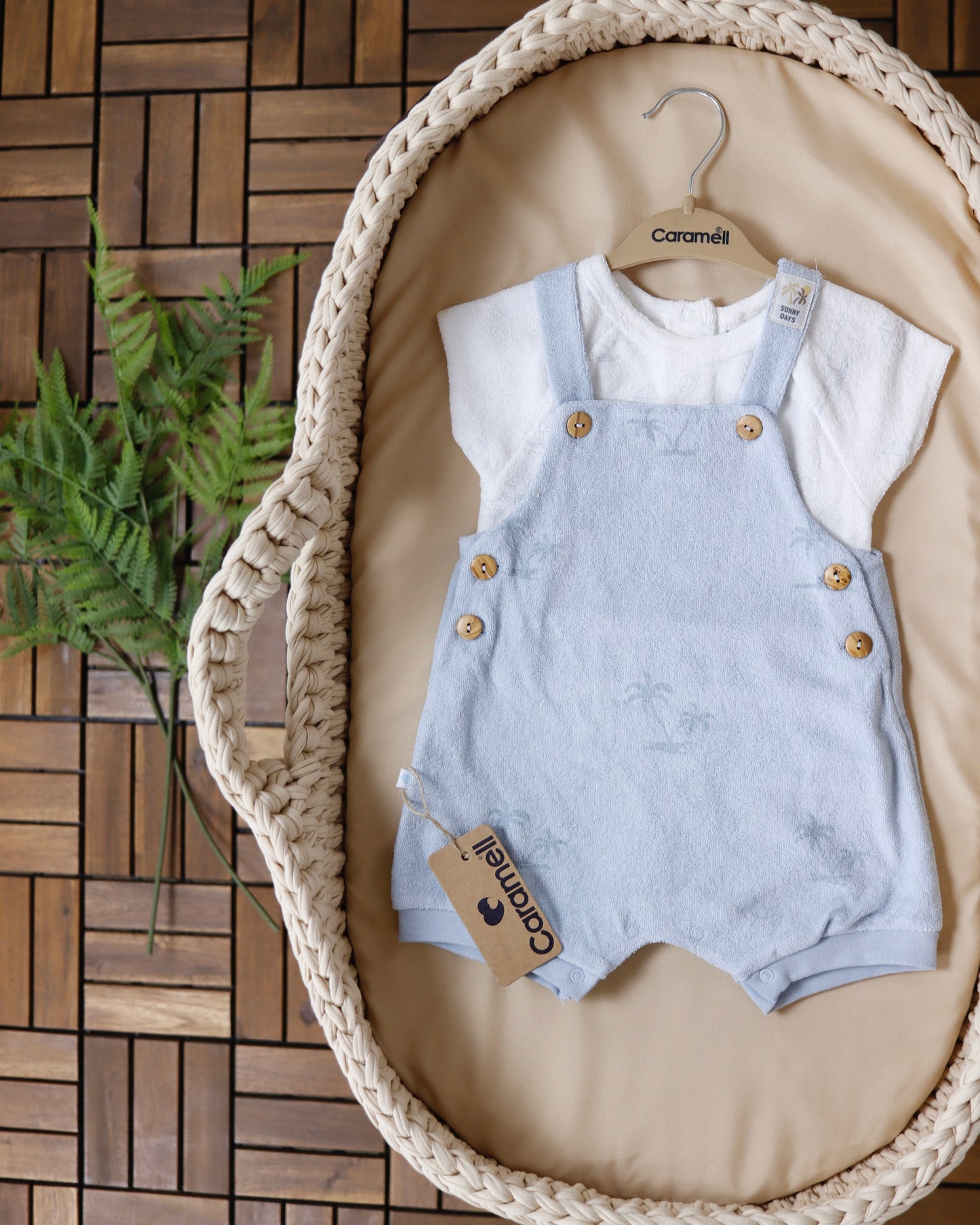 طقم أفرهول صيفي برسمة النخيل باللون الازرق🌴