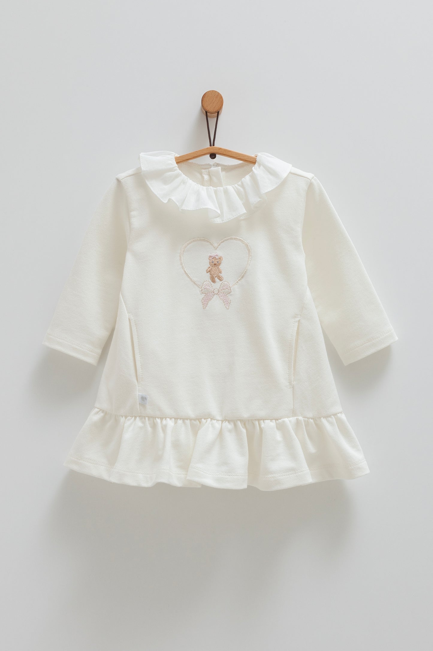 فستان قطن ١٠٠٪‏ ايفوري🧸