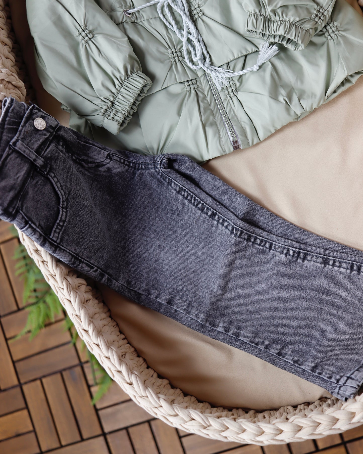 طقم بناتي ٣ قطع ٢-٦ سنوات