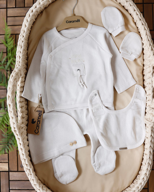 طقم بيبي قطن ٥ قطع/ ١-٣ أشهر