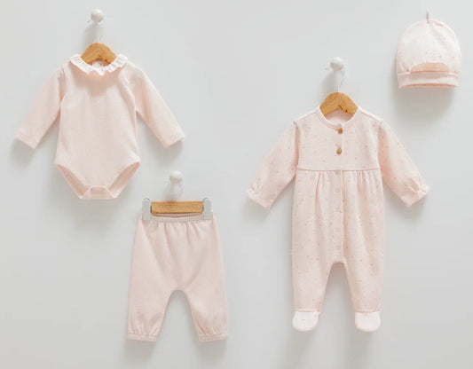 طقم بيبي قطن ٤ قطع أفرهول مع بجامة / ١-٣ أشهر زهري