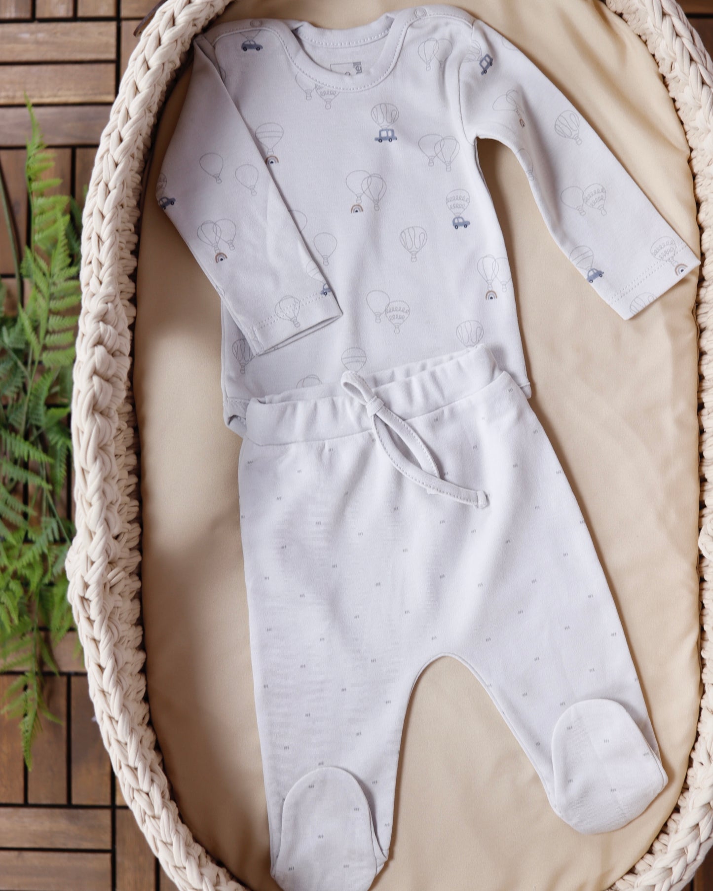 طقم بيبي قطن ١٠٠٪‏ حديث ولاده و ١-٣ أشهر