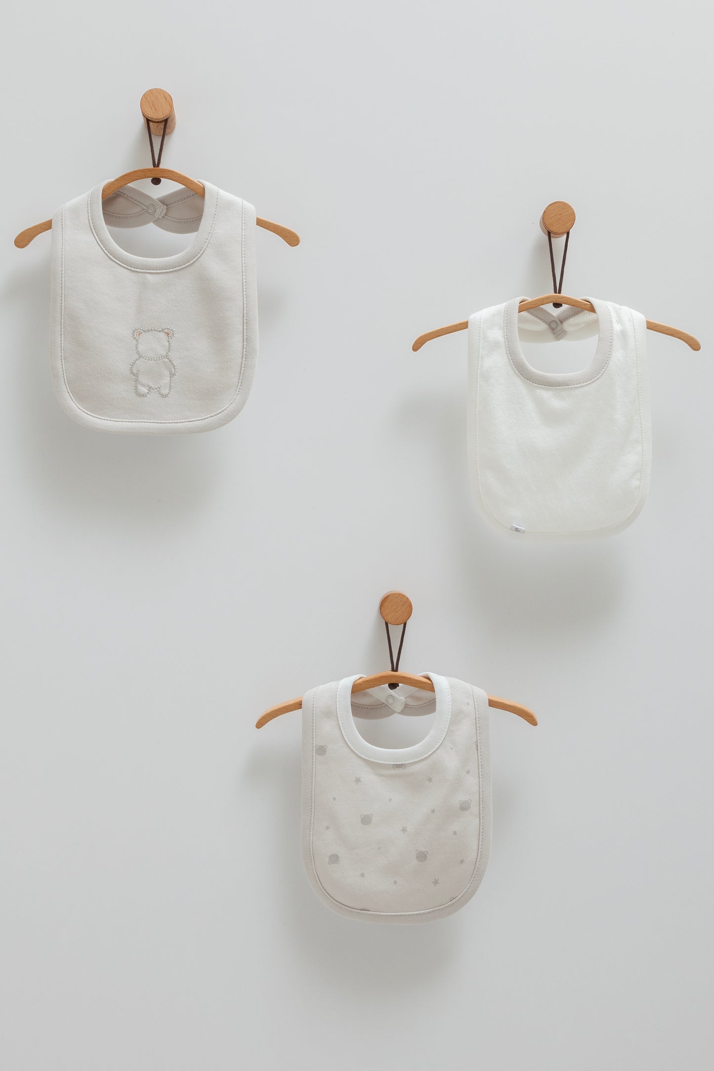 طقم مريلة ٣ قطع قطن ١٠٠٪‏ رمادي 🧸