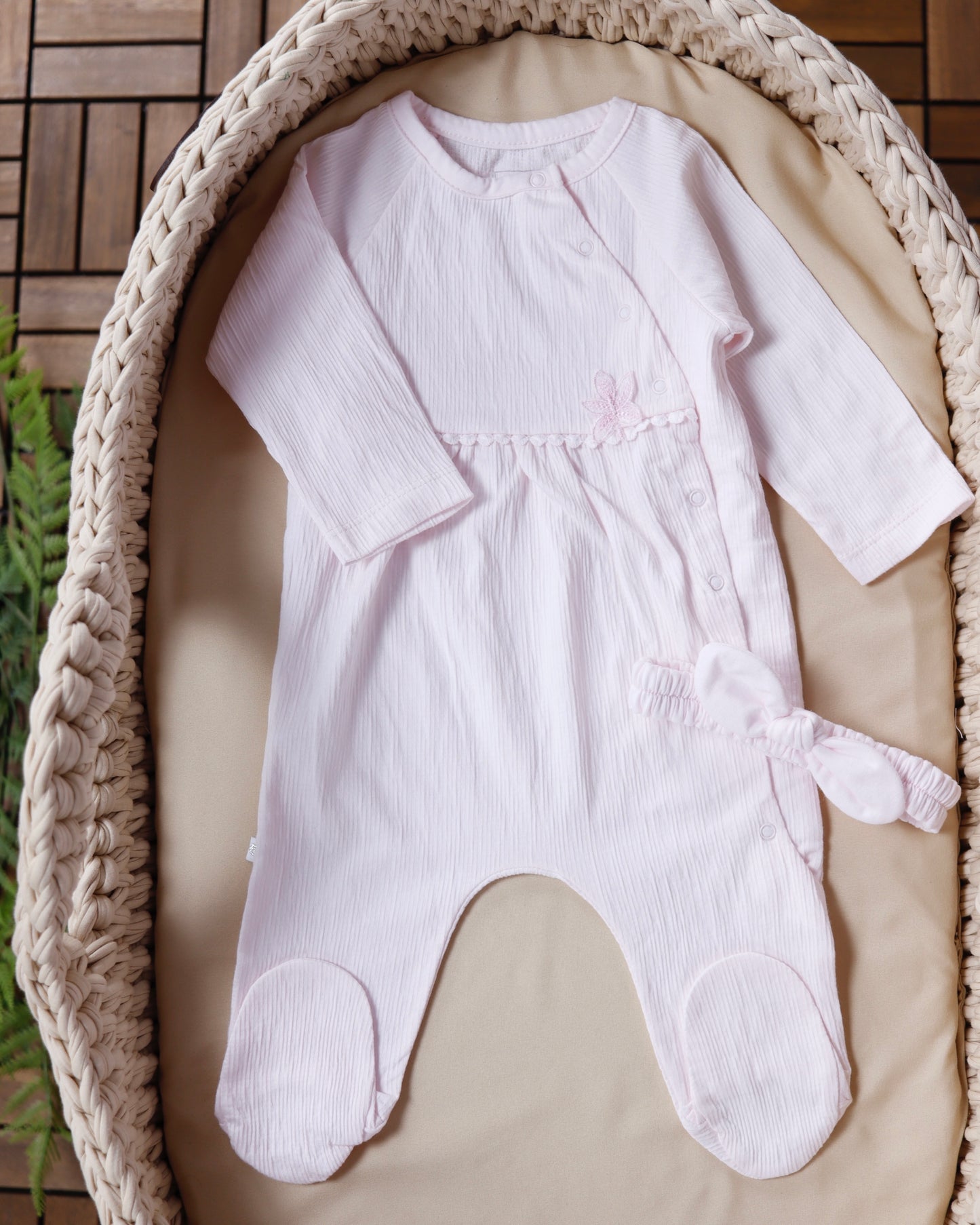 طقم بيبي قطن ١٠٠٪‏ ٤ قطع ١-٣ أشهر زهري