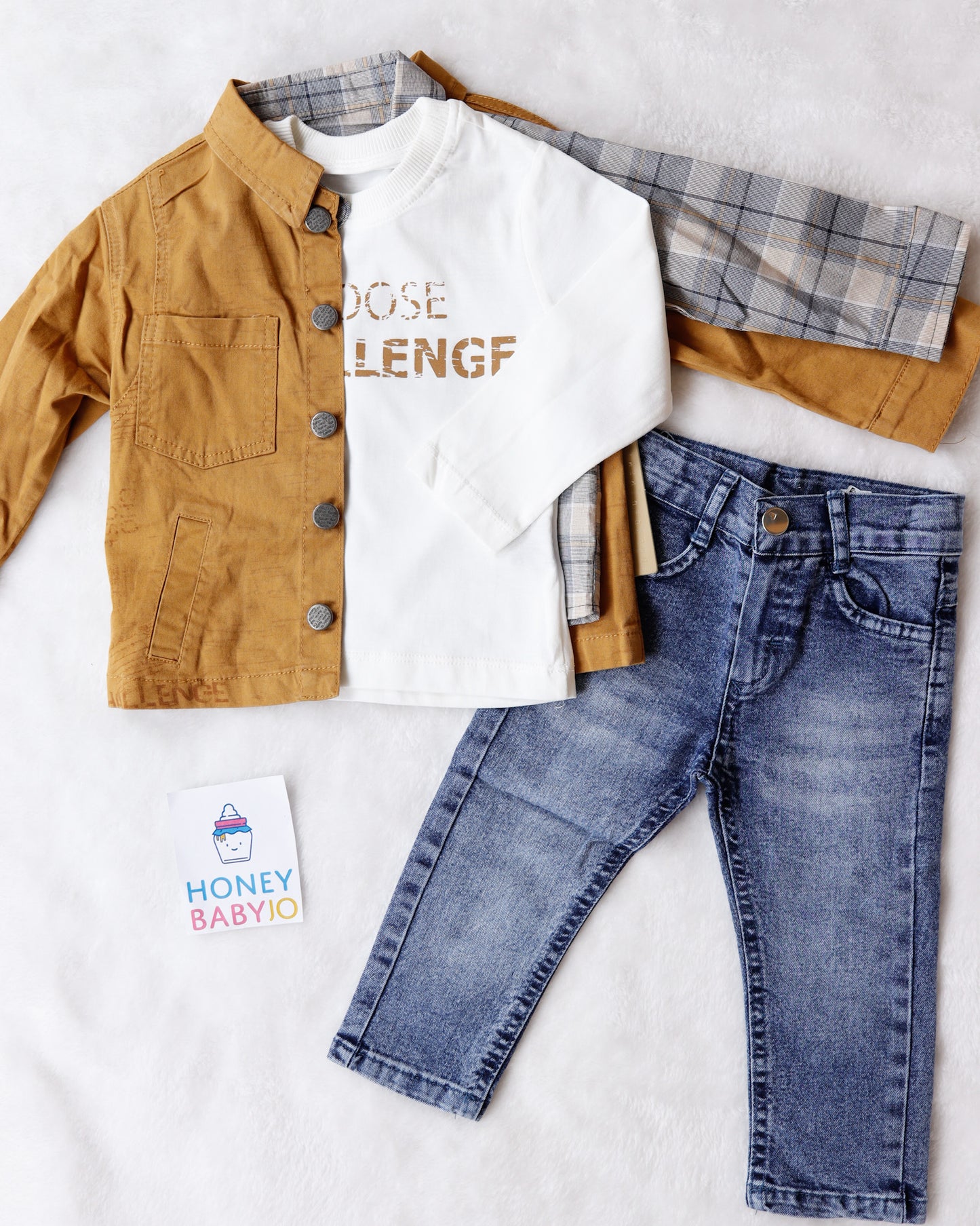 طقم ولادي ٤ قطع🇹🇷