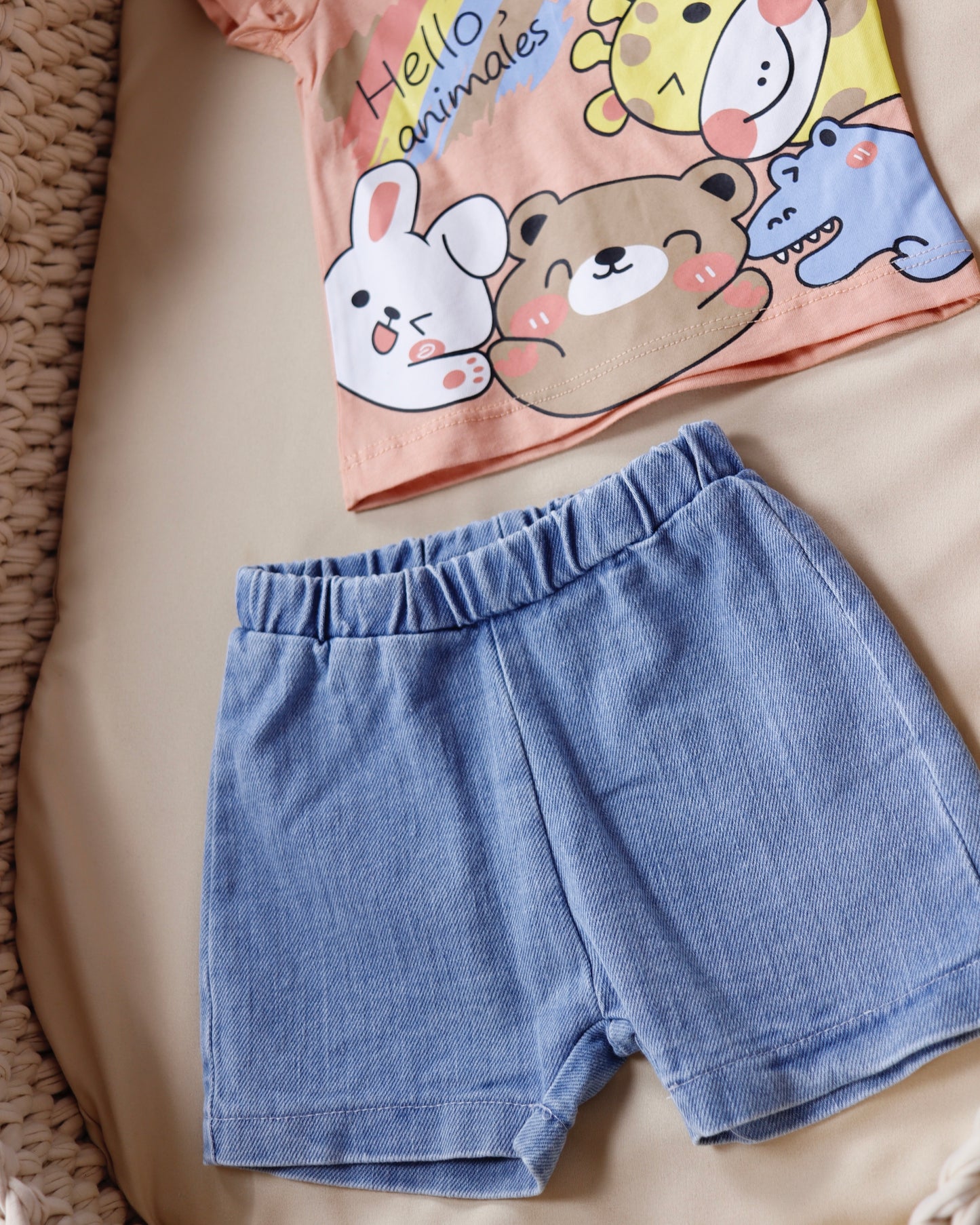 طقم شورت قطعتين🧸