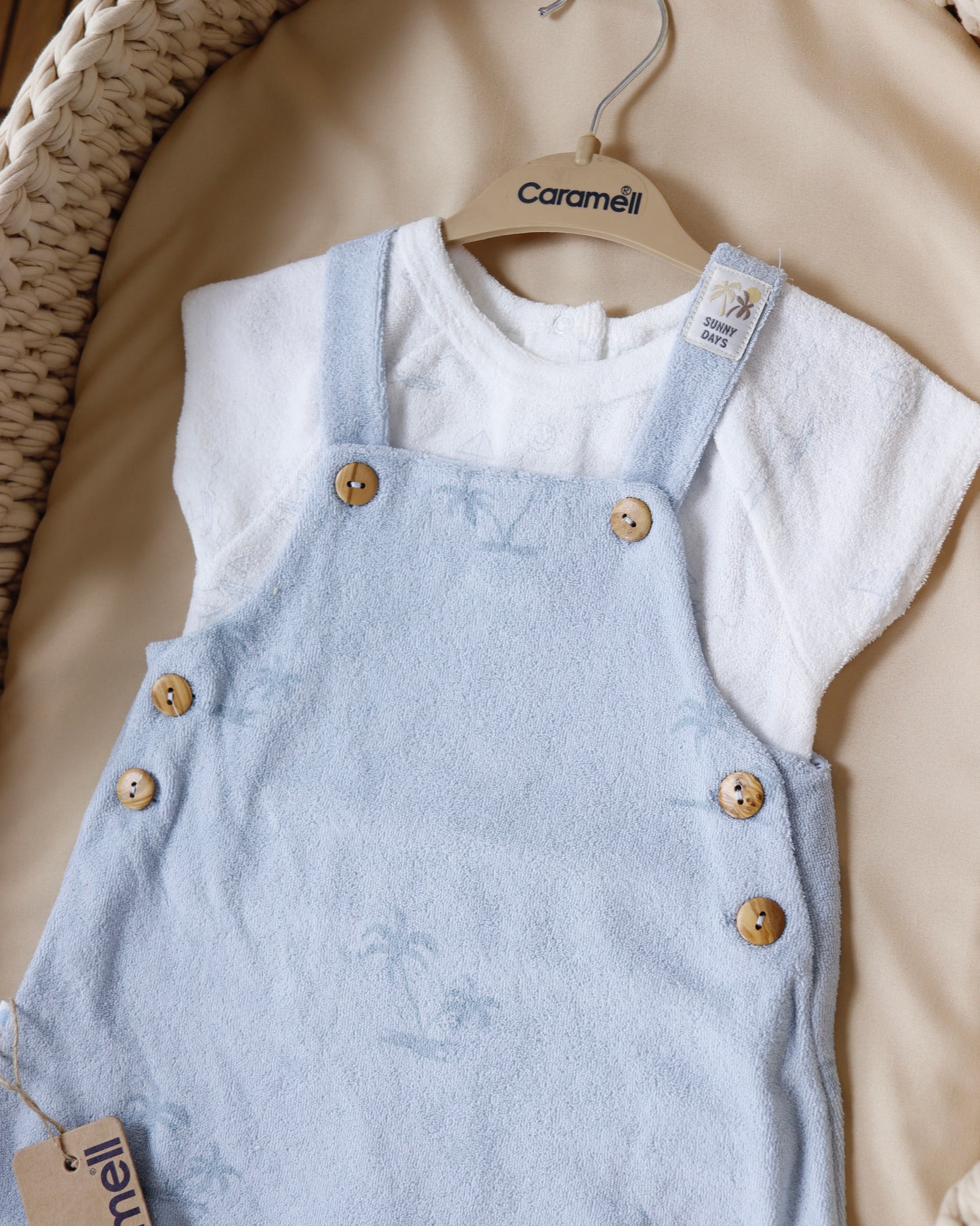 طقم أفرهول صيفي برسمة النخيل باللون الازرق🌴