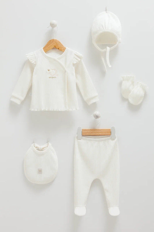 طقم بيبي قطن ٥ قطع/ ١-٣ أشهر