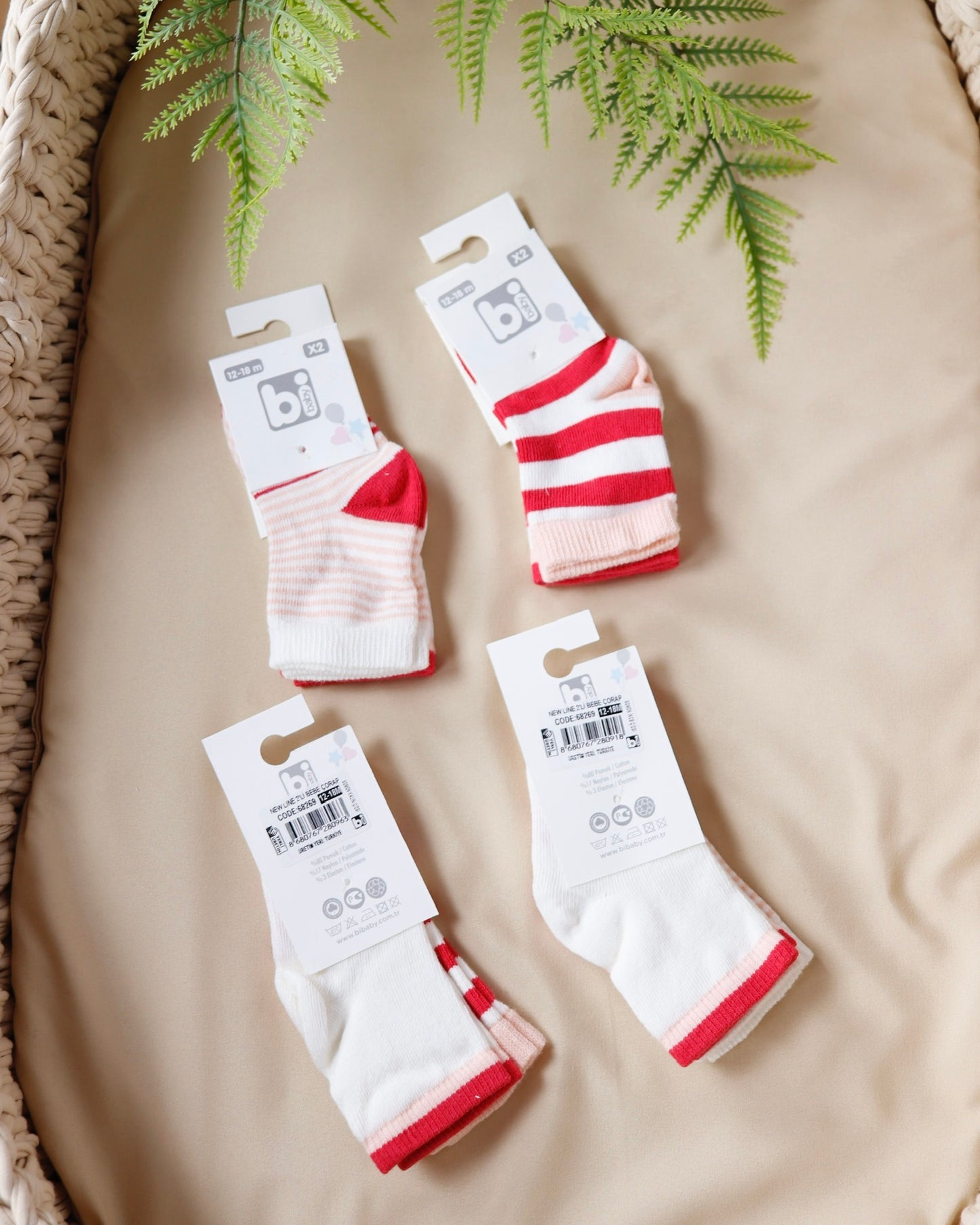 ٤ ازواج من الجوارب القطنية ♥️