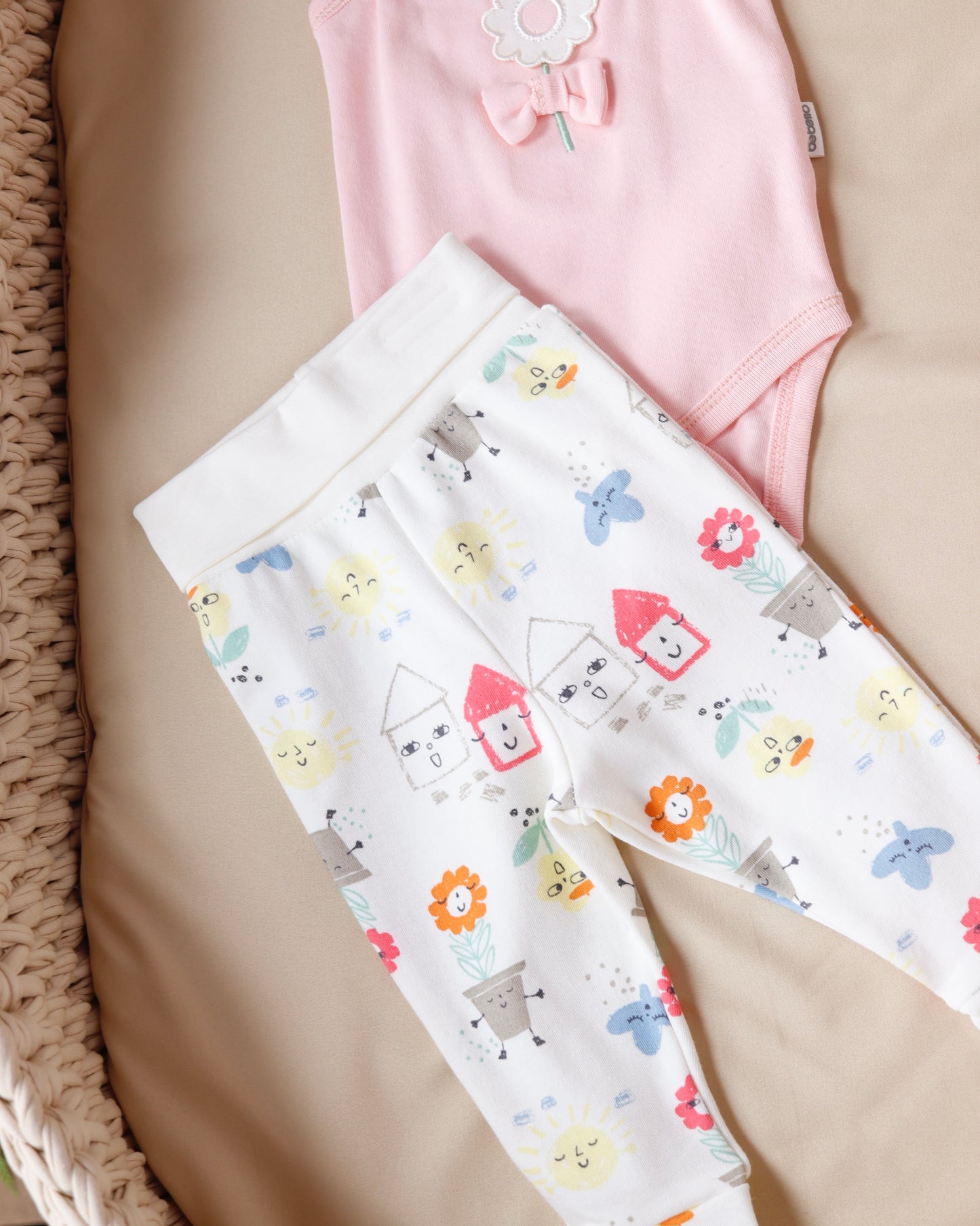 طقم صيفي قطعتين💕🌿