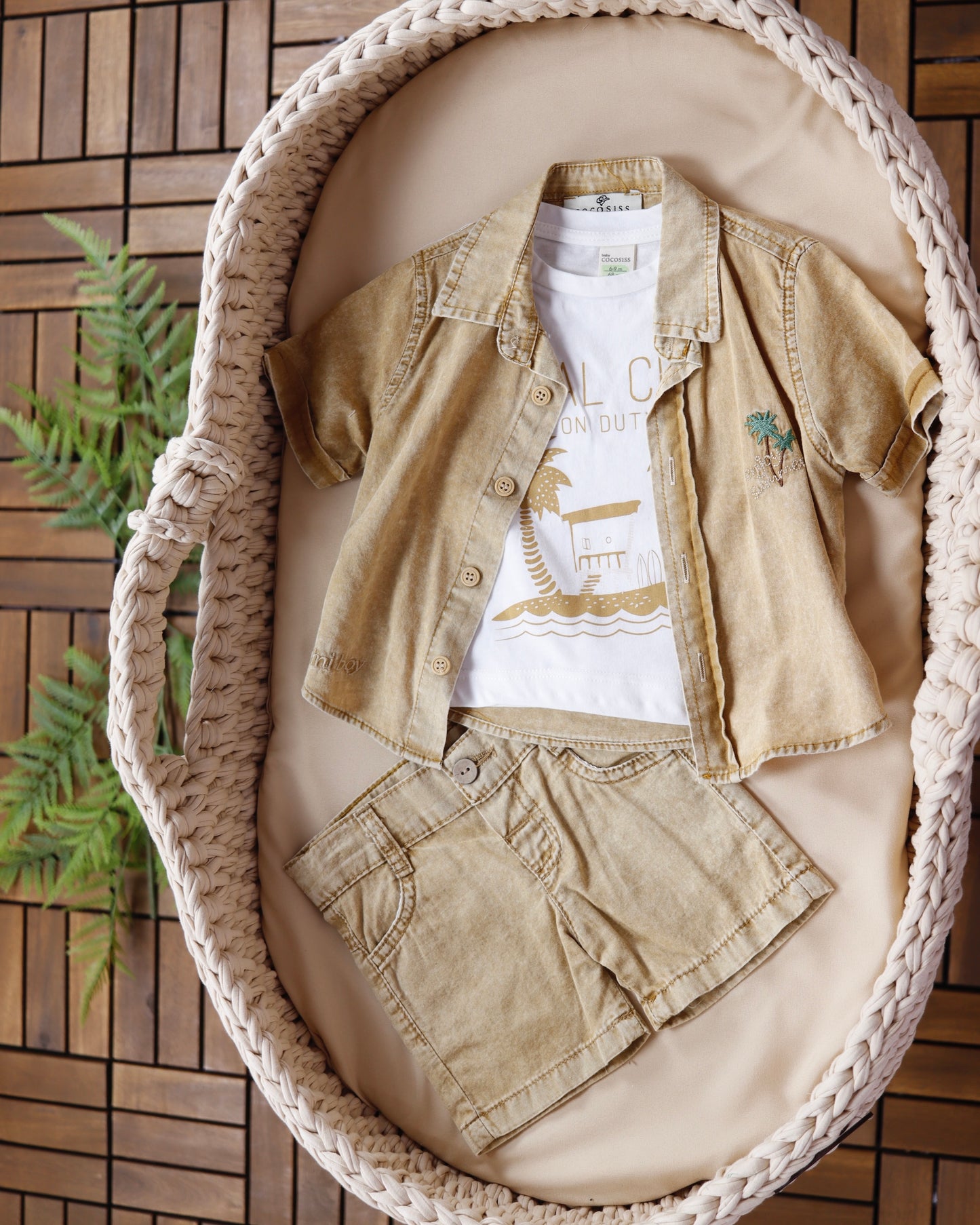 طقم شورت ٣ قطع💛