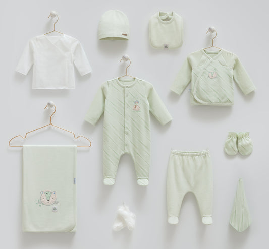 طقم حديث ولادة ١٠ قطع قطن طبيعي 🪡