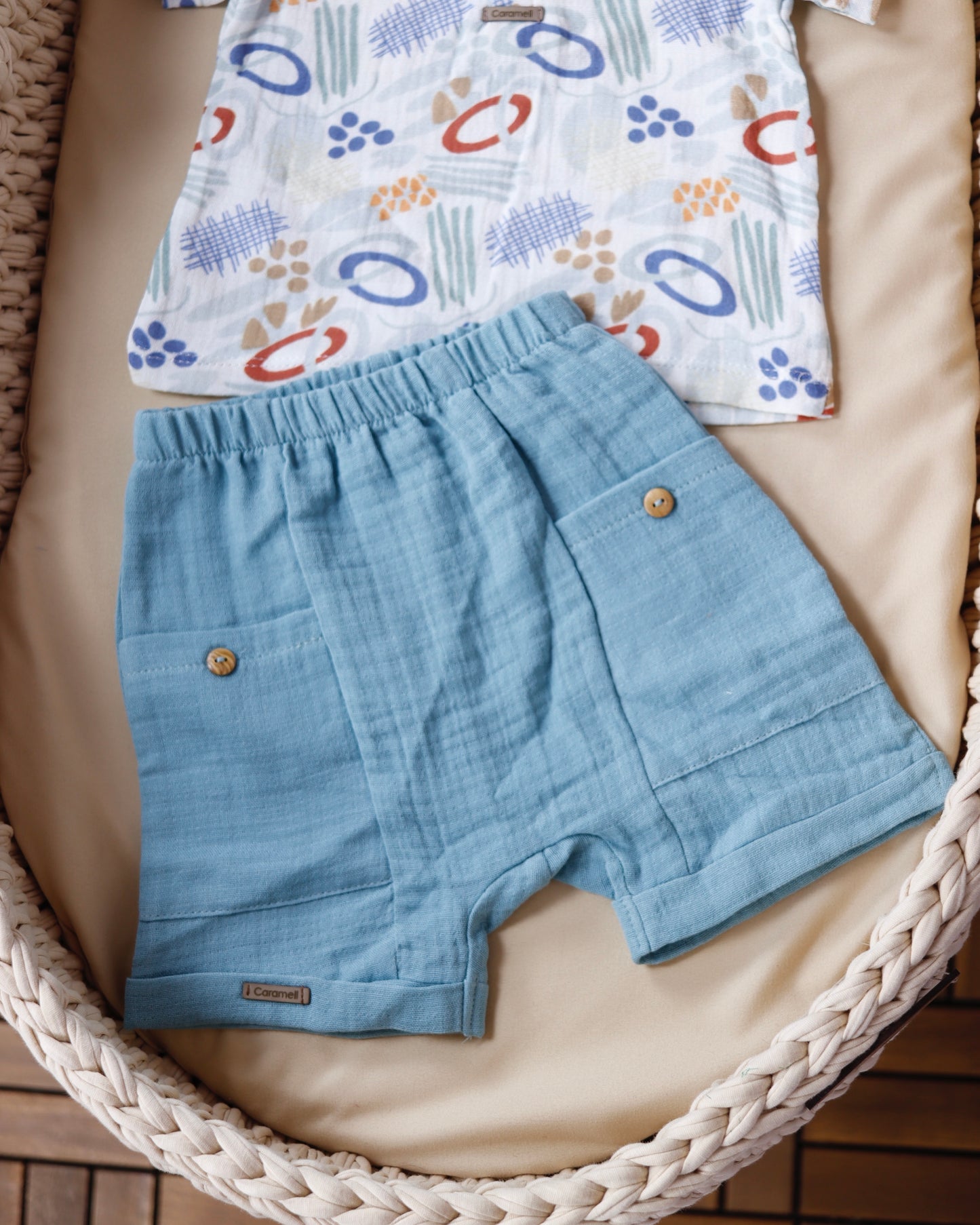 طقم قطعتين معرق باللون الفيروزي