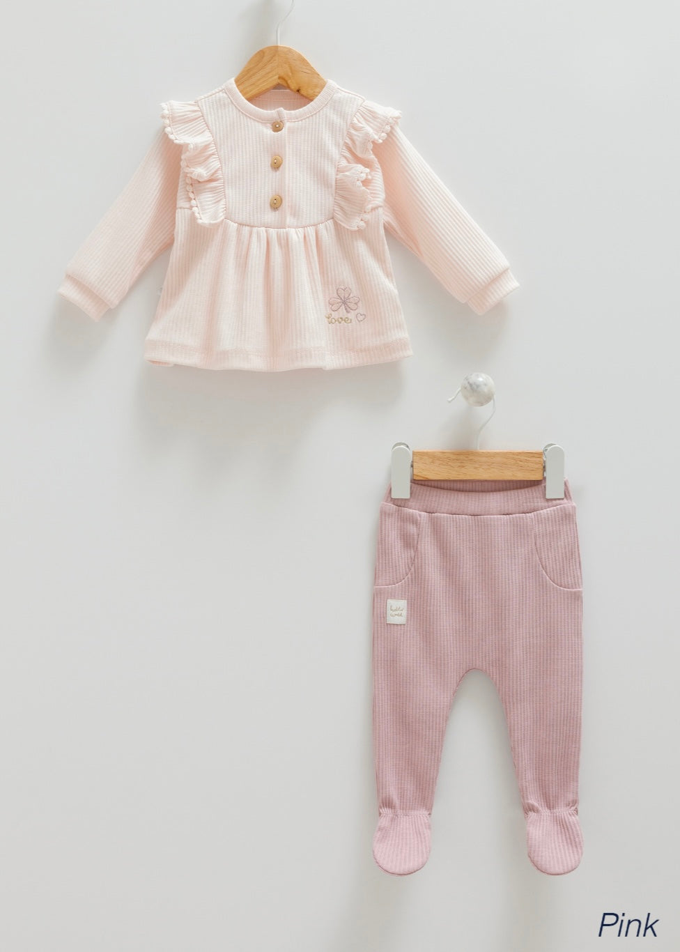 طقم بناتي قطعتين🌸