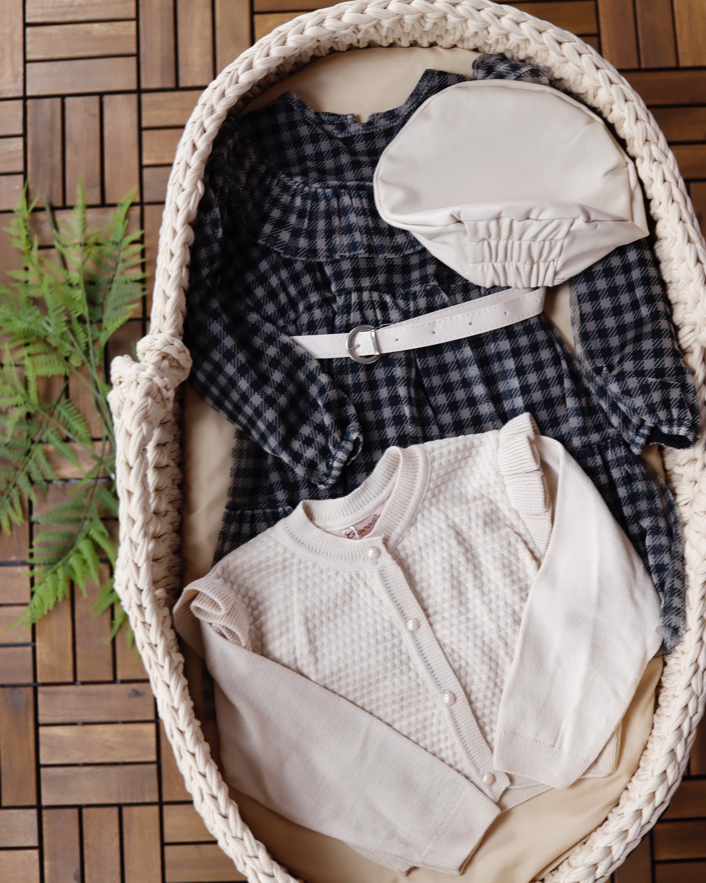 طقم فستان بناتي ٤ قطع ٢-٥ سنوات🪡