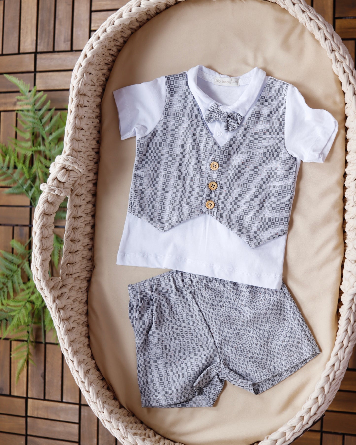 طقم شورت قطعتين🤍