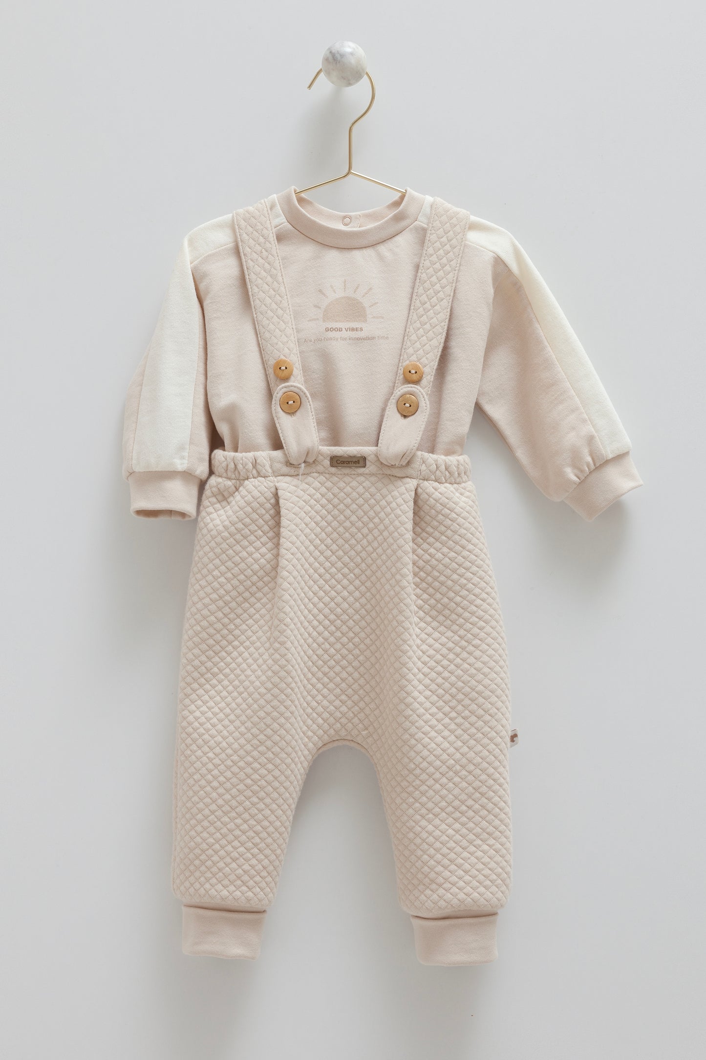 طقم قطعتين ٣-١٨ شهر عسلي🔆