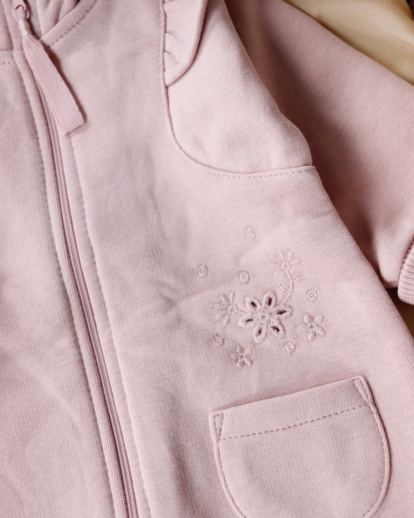 أفرهول بيبي قطن مبطن🤍