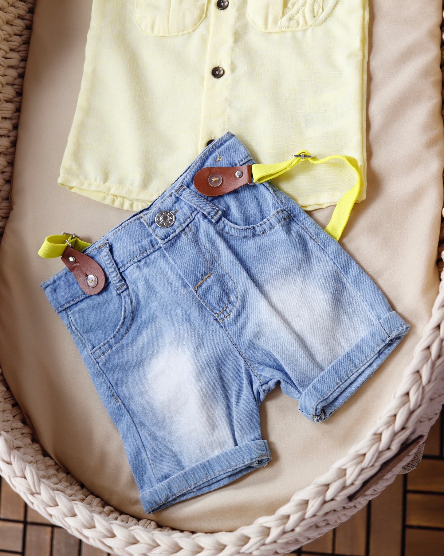 طقم جينز ٣ قطع💛