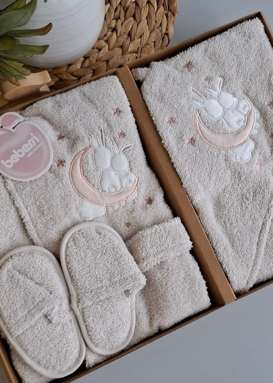 طقم استحمام بيبي 🚿🩷 زهري