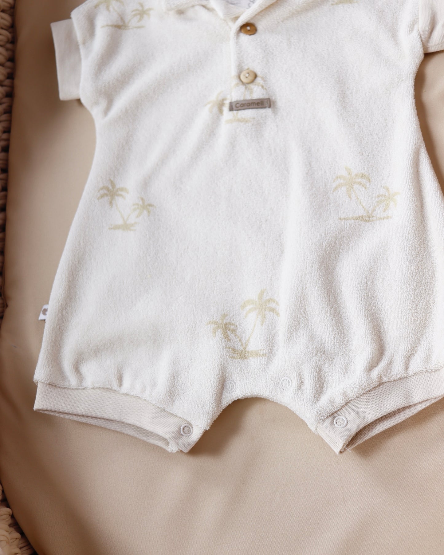 أفرهول صيفي برسمة النخيل باللون الايفوري🌴