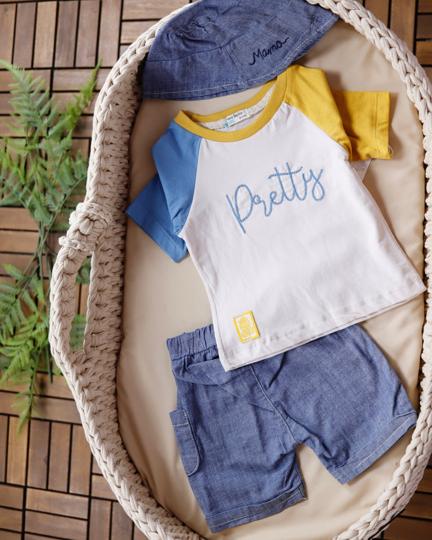 طقم شورت ٣ قطع💛