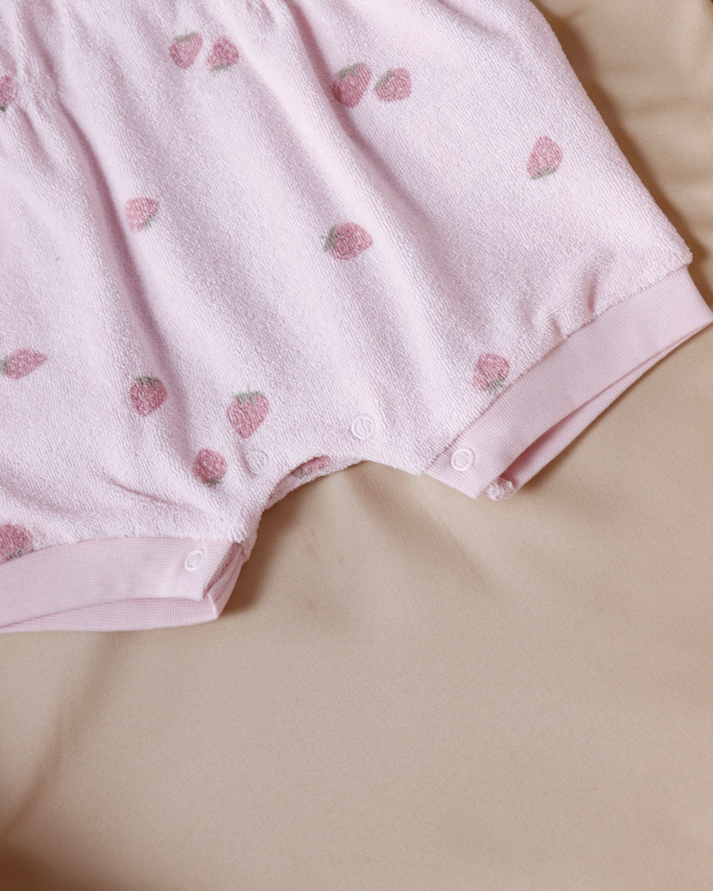 أفرهول صيفي برسمة الفراولة - الزهري🍓