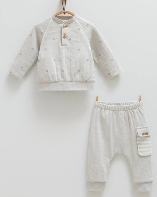 طقم قطن ١٠٠٪‏  ١-١٢ شهر