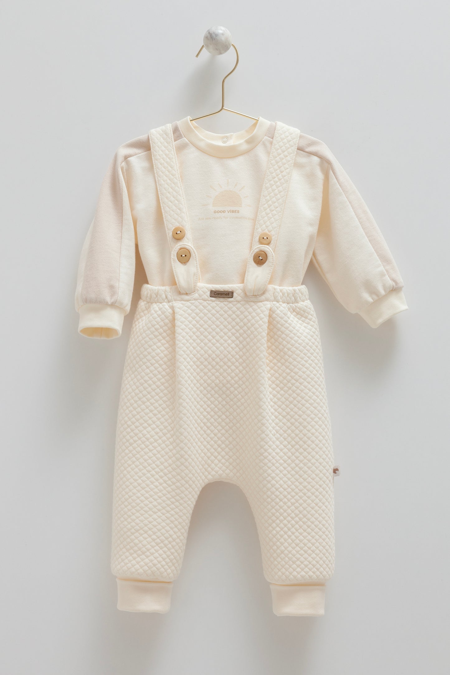 طقم قطعتين ٣-١٨ شهر ايفوري🔆