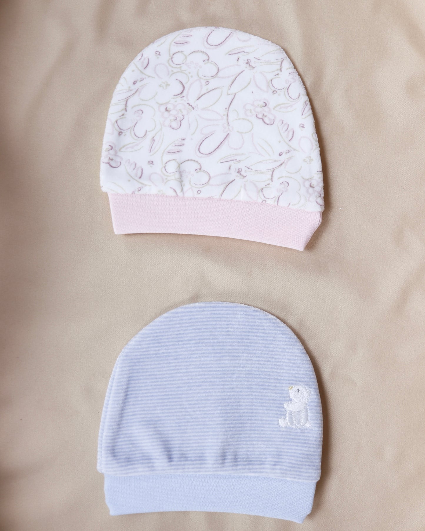 طاقية بيبي ٠-٣ أشهر مخمل