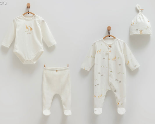 طقم بيبي قطن ١٠٠٪‏ ٤ قطع ١-٣ أشهر- أبيض🦒