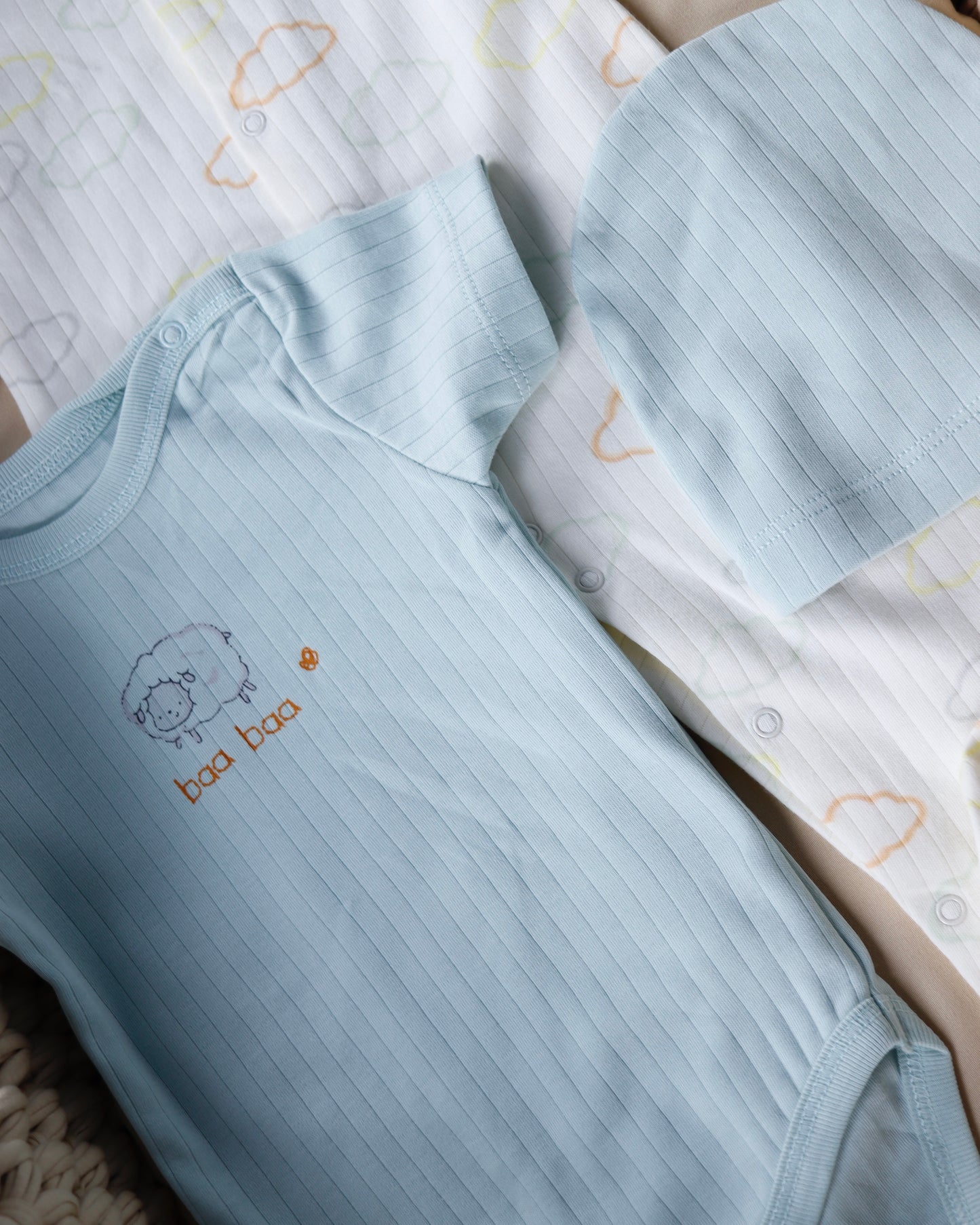 طقم أفرهول بيبي قطن ٣ قطع 🩵