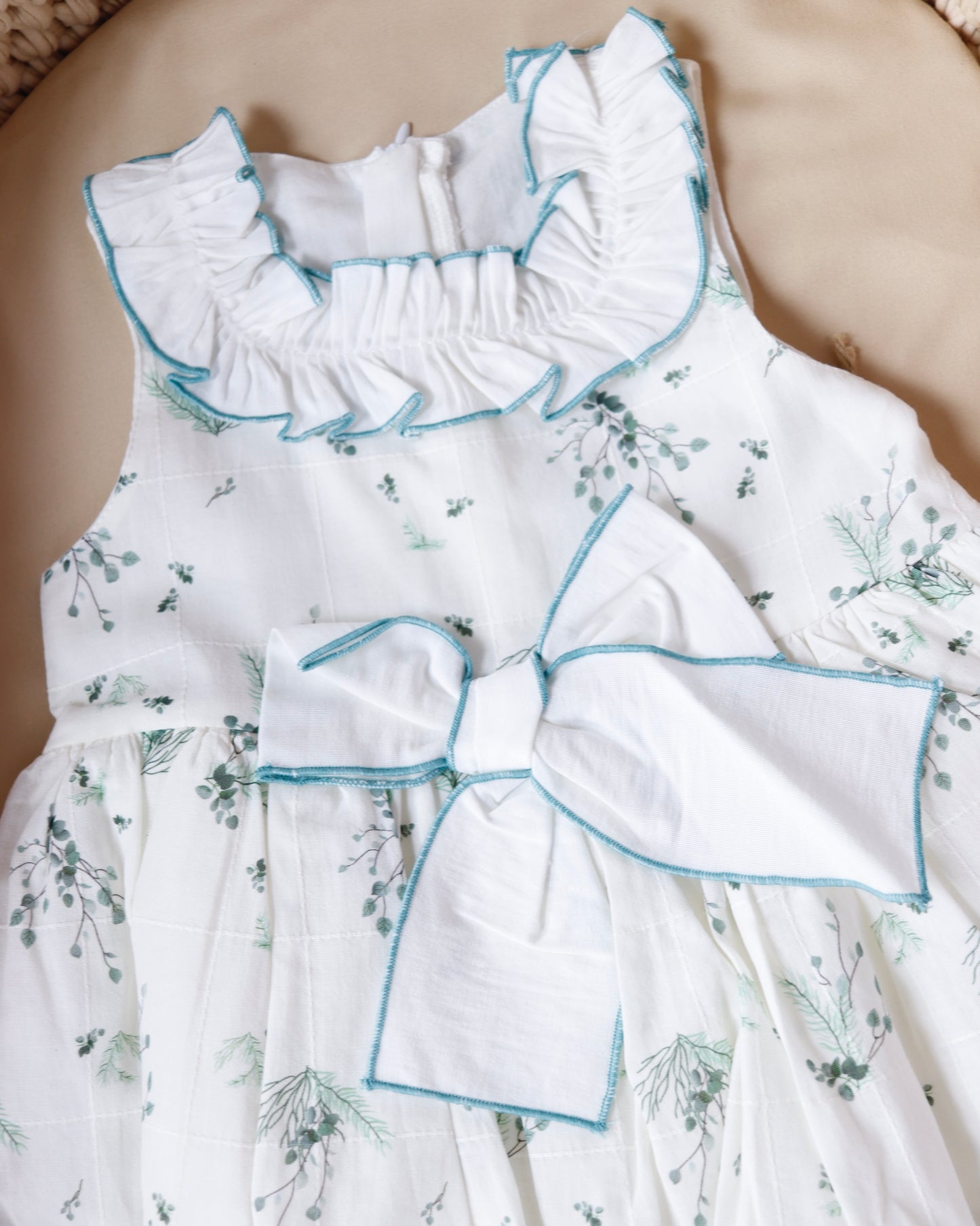 فستان بناتي ٢-٥ سنوات🤍🌿